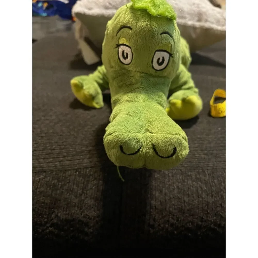 Kohls Cares Green Dr. Seuss Alligator Green ABC Crocoldile Plush Stuffed 21